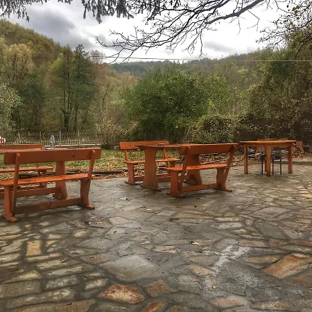 Belitsa Villa *